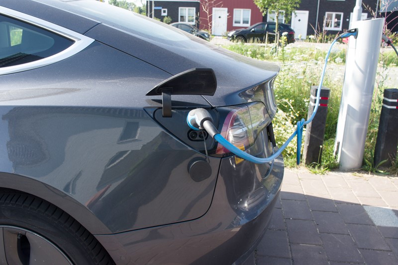 Lees meer over het artikel Aangepaste subsidiebedragen elektrische auto