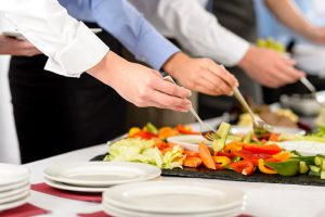 Lees meer over het artikel Gratis gezonde lunchmaaltijden?